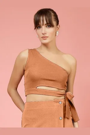 OOMPH One Shoulder Cut Out Detail Crop Top