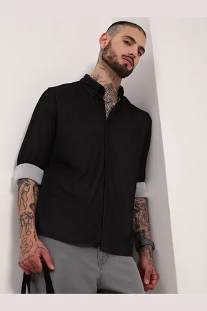 SHOWOFF Men Comfort Slim Fit Spread Collar Textured Cotton Casual Shirt