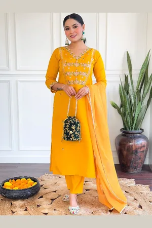 Lilots Floral Embroidered Sequinned Chanderi Silk Straight Kurta With Trouser And Dupatta