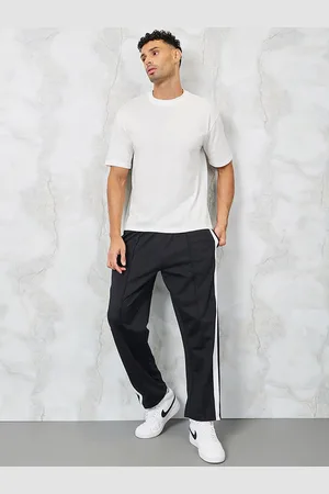 Styli Men Side Contrast Tape Detail Relaxed Fit Jogger