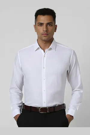 V Dot Men Spread Collar Solid Slim Fit Formal Shirt