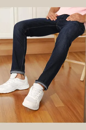 Lee Men Slim Fit Mid-Rise Clean Look Light Fade Stretchable Jeans