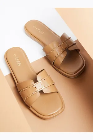 Lifestyle Women Embellished Open Toe Flats
