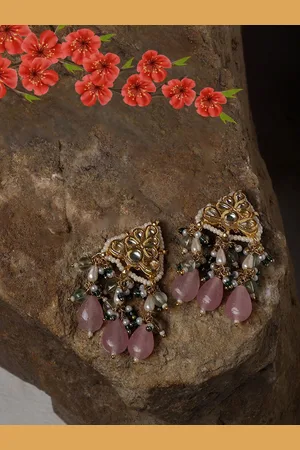 DUGRISTYLE Gold-Plated Kundan Studded Geometric Shaped Drop Earrings