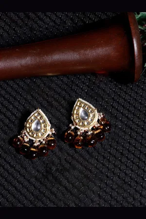 DUGRISTYLE Gold-Plated Kundan Studded Teardrop Shaped Drop Earrings