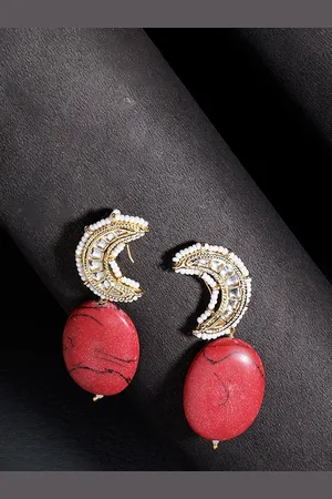DUGRISTYLE Anar-e-Naqsh Gold-Plated Kundan Studded & Artificial Stone Beaded Drop Earrings