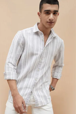 Lifestyle Men Spread Collar Vertical Striped Cotton Casual Shirt