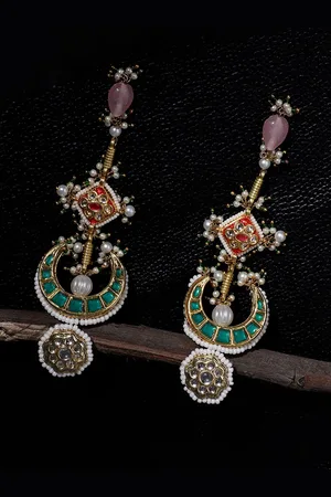 DUGRISTYLE Gold-Plated Kundan Studded Contemporary Shaped Drop Earrings