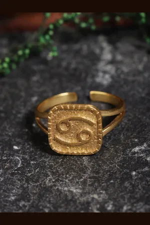 Berserk Gold-Plated Cancer Signet Adjustable Finger Ring