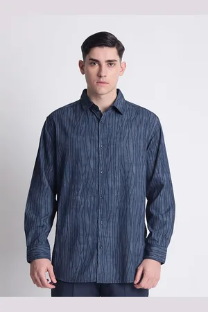 IVOC Men Relaxed Spread Collar Vertical Striped Cotton Relaxed Fit Casual Shirt