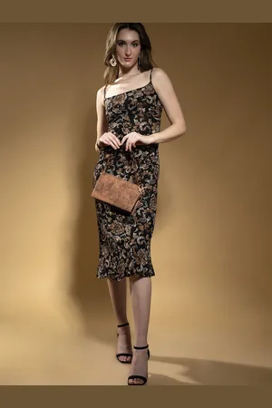 DressBerry Women Floral Printed Sheath Dress