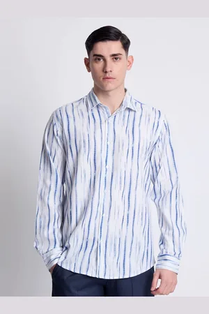 IVOC Men Spread Collar Vertical Striped Cotton Casual Shirt
