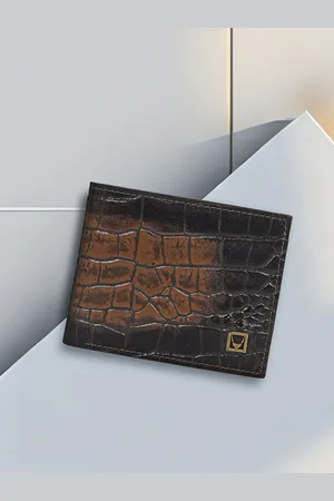 Hidesign Men Abstract Textured Quilted Leather Two Fold Wallet