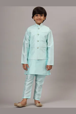 Tahvo Boys Mandarin Collar Straight Kurta with Trousers & Embroidered Nehru Jacket