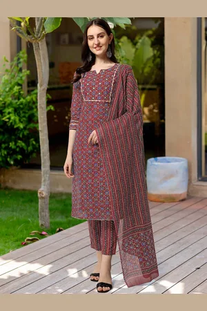 Mirchi Fashion Geometric Printed Sequinned Pure Cotton Kurta With Trousers And Dupatta