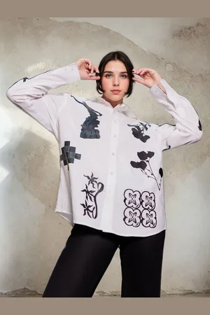 DressBerry Women Floral Opaque Printed Casual Shirt