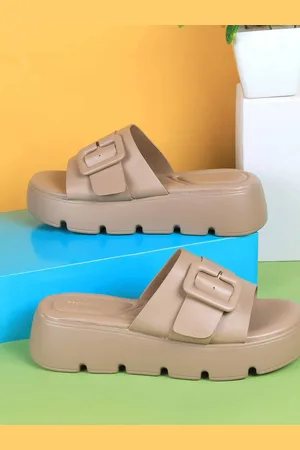All Things Mochi Women Flatform Sandals with Buckles