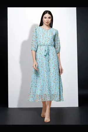 MISS AYSE Women Floral Printed Fit & Flare Dress Comes with a belt