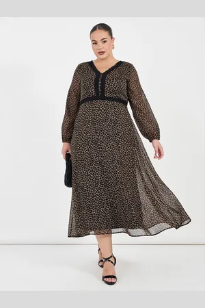 Styli Women Plus V-Neck Puff Sleeves A-Line Maxi dress