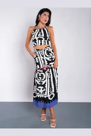 DressBerry Printed Halter Neck Top With Skirt