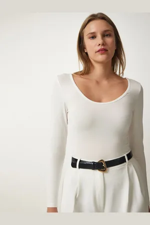 Happiness istanbul Women Scoop Neck T- Shirt