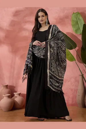 InWeave Sweetheart Neck Empire Style Anarkali Kurta With dupatta