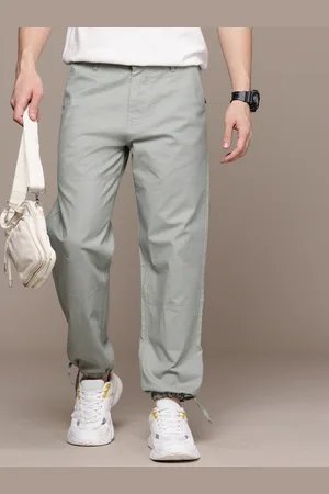 WROGN Men Loose Fit Chinos Trousers
