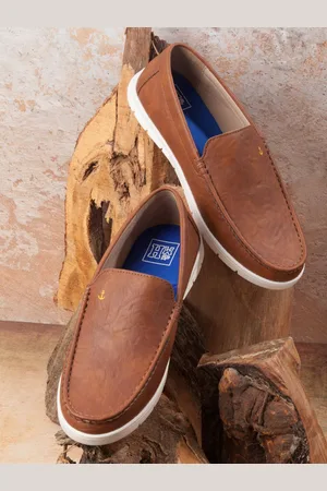 Mast & Harbour Men Colourblocked Loafers