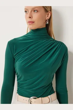 Happiness istanbul Women High Neck Fitted Regular Top