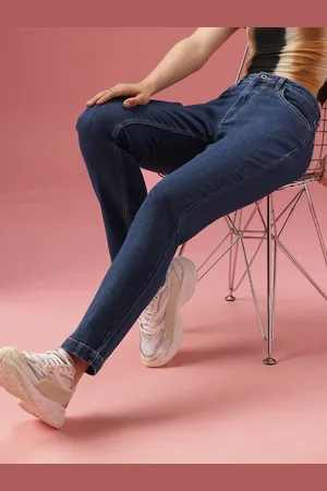 DressBerry Women Boyfriend Fit High-Rise Light Fade Stretchable Jeans