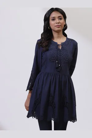 Lakshita Women Embroidered Tunic