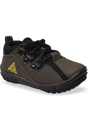 Bunnies Unisex Kids Star Wars Woven Design Sneakers