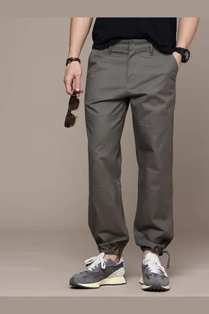 WROGN Men Self Design Textured Loose Fit Chinos Joggers
