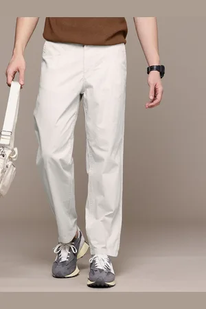 WROGN Men Loose Fit Chinos Trousers