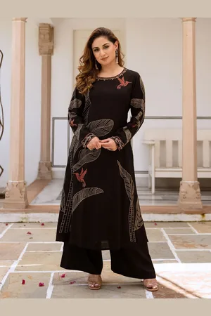 Ishin Floral Printed Round Neck Straight Kurta With Trousers
