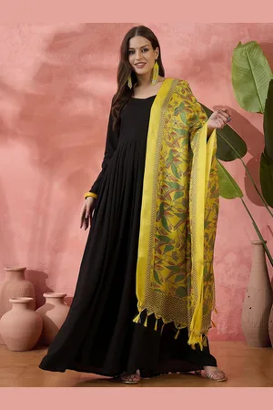 InWeave Sweetheart Neck Pleated Anarkali Kurta With Dupatta