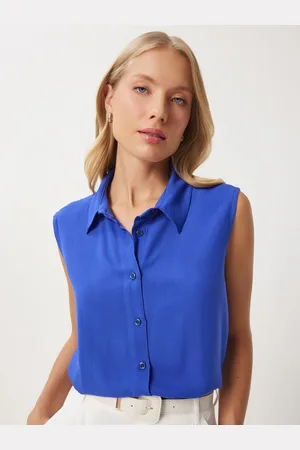 Happiness istanbul Women Spread Collar Solid Casual Shirt