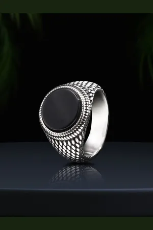 Peora Men Sliver-Plated Stone-Studded Stainless Steel Signet Finger Ring