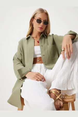 Happiness istanbul Women Oversized Fit Spread Collar Solid Cotton Casual Shirt