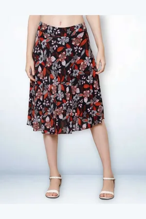 Jinfo Women Floral Printed Flared Knee Length Skirt With Inner Shorts