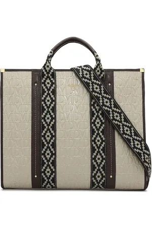 Da Milano Textured Leather Structured Handheld Bag with Applique