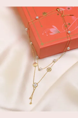 Artklim Gold-Plated Artificial Stones and Beads Beaded Circular Shaped Pendants Necklace