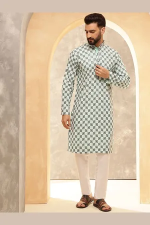 SOJANYA Floral Embroidered Mandarin Collar Straight Kurta With Pyjamas