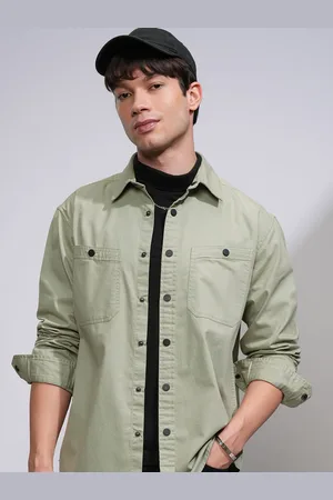 Highlander Men Solid Utility Pocket Oversized Overshirt