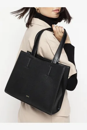 IRTH Structured Shoulder Bag