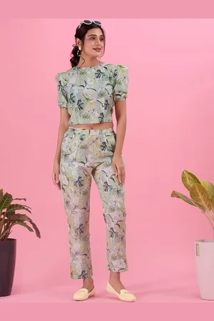 DressBerry Green Floral Printed Boat Neck Top With Trousers