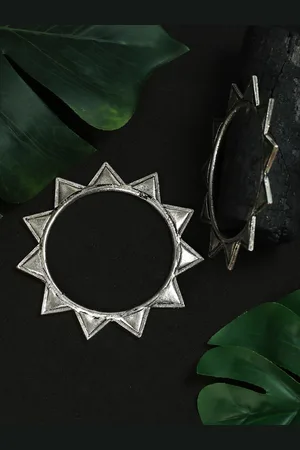 Priyaasi Set Of 2 Sliver-Plated Textured Bangles