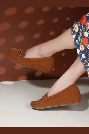 Carlton London Women Square Toe Loafers