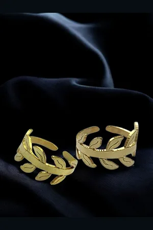 GoldNera Handcrafted Toe Rings