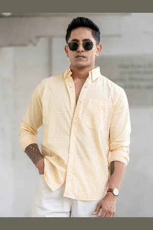 Powerlook Men Button-Down Collar Micro Checked Cotton Casual Shirt